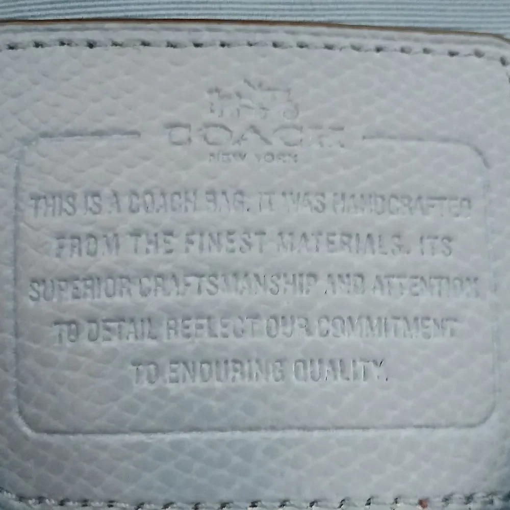 Coach   - Picture 6 of 7